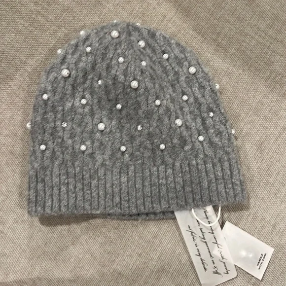 Minnie Rose | Accessories | Cashmere Womens Hat Brand New  display picture 1